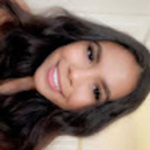 Meet your Posher, Selena